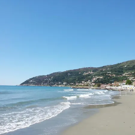 Casa Blu Litorale * Andora